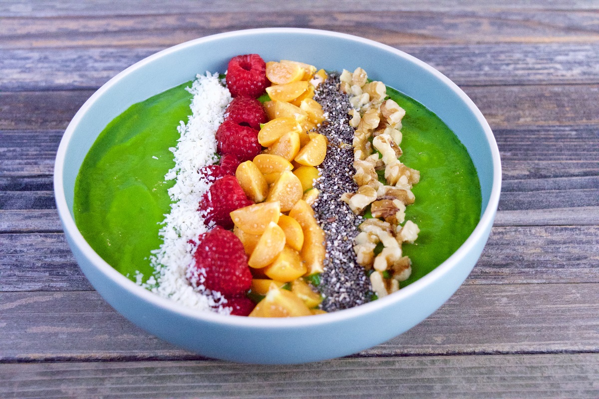 LOW Creamy Pichuberry Smoothie Bowl 2