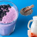 berry prune and kefir smoothie