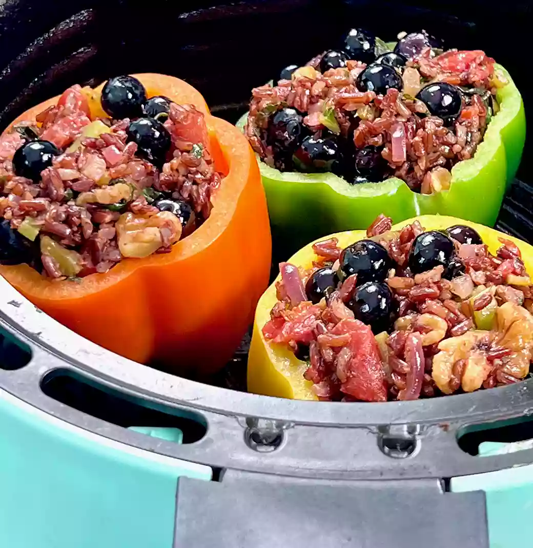 up close Air fryer stuffed bell peppers