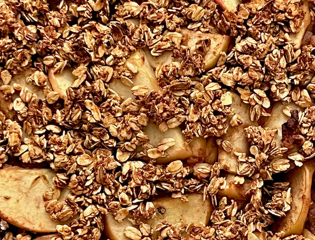 healthy air fryer apple crisp