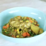 Cilantro stew with cilantro broth and vegetables